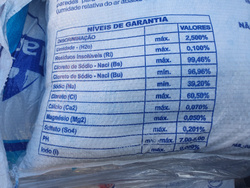 Sól morska brazylijska dla bydła, owiec i kóz, 25 kg – paleta